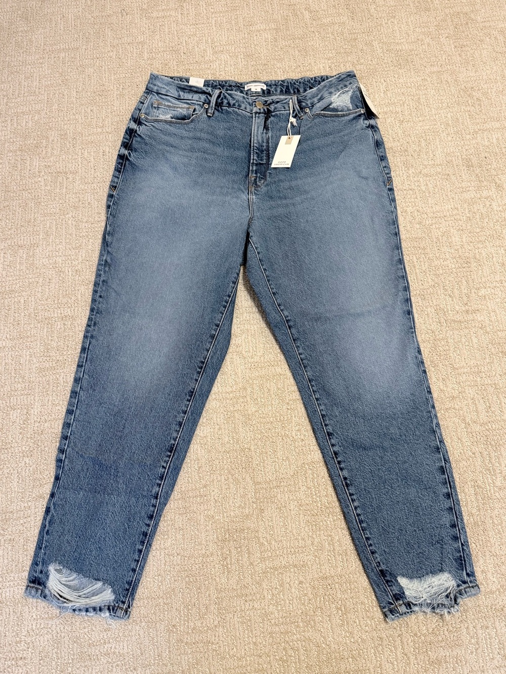 NWT Good American Boyfriend Jeans with Distressed Hems (15)